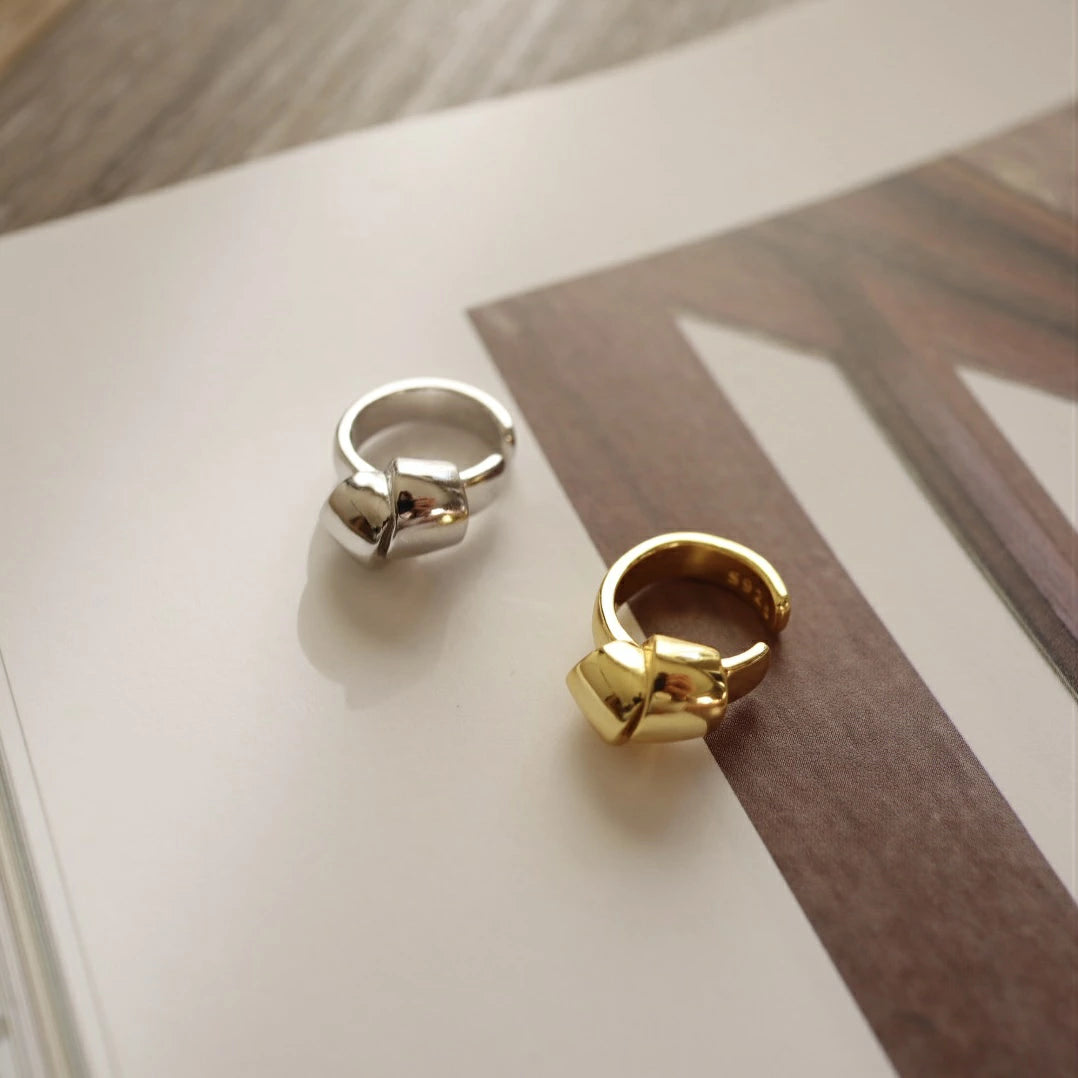 C064 silver925 taperibbon earcuff