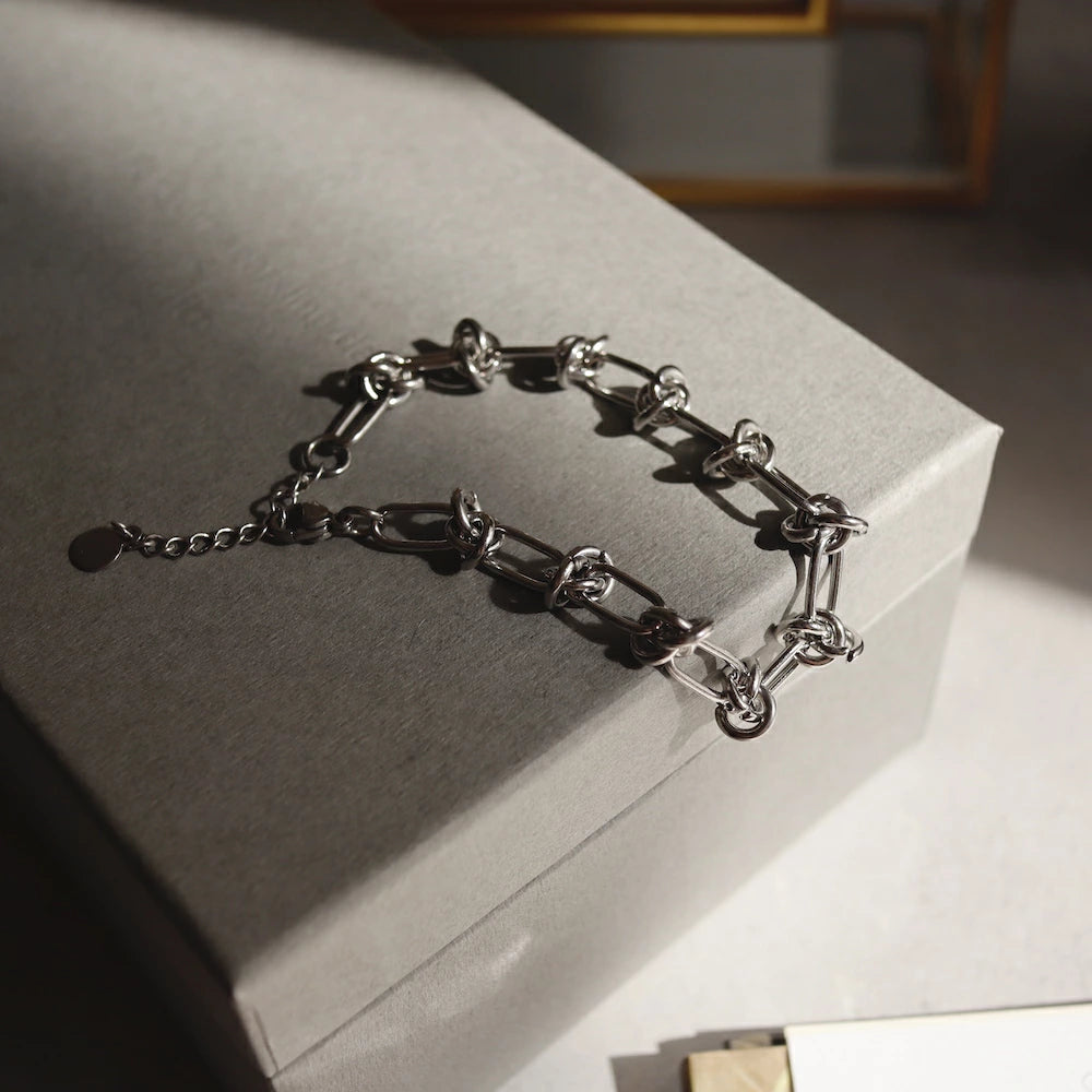 N063 stainless knot chain bracelet