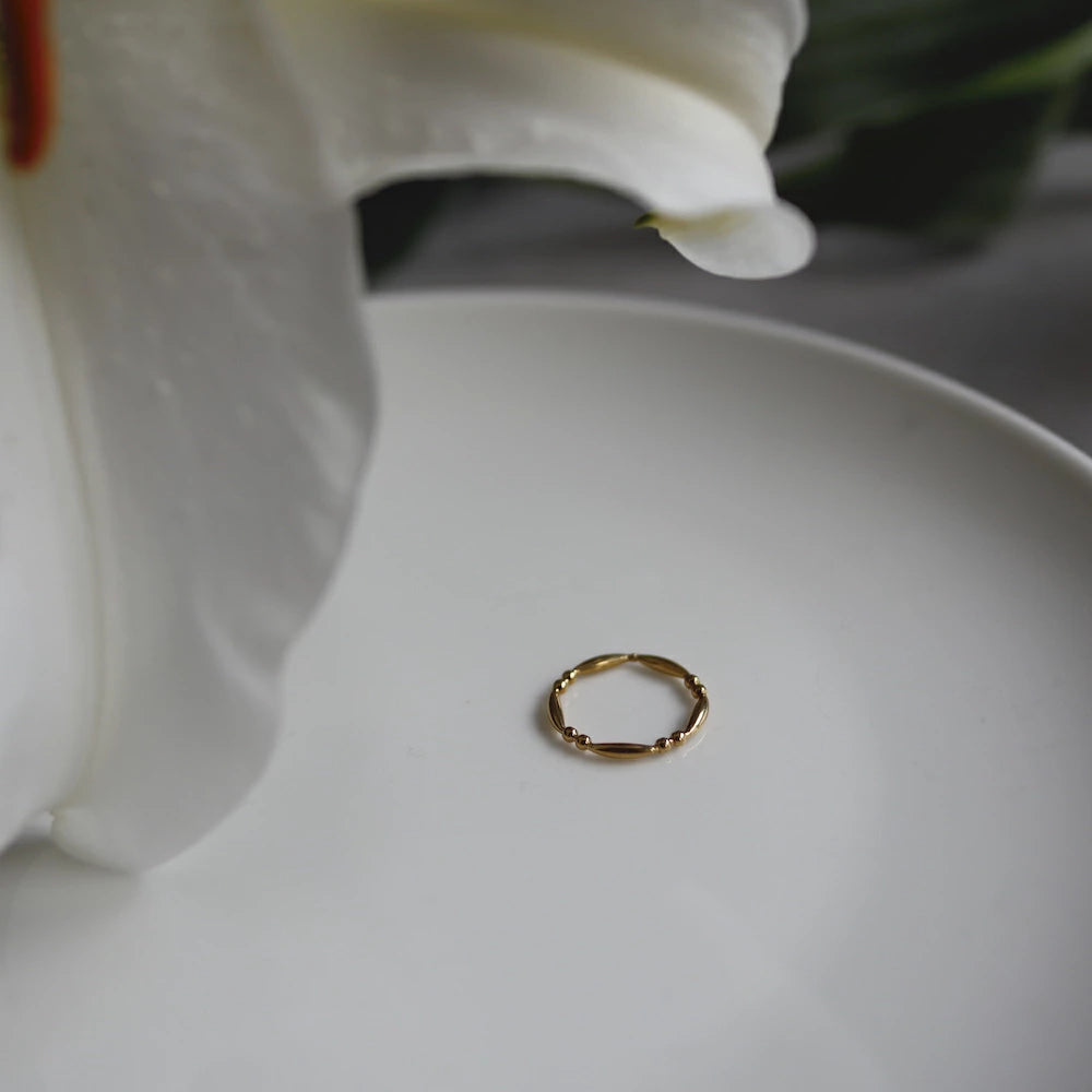R055 stainless point dot ring