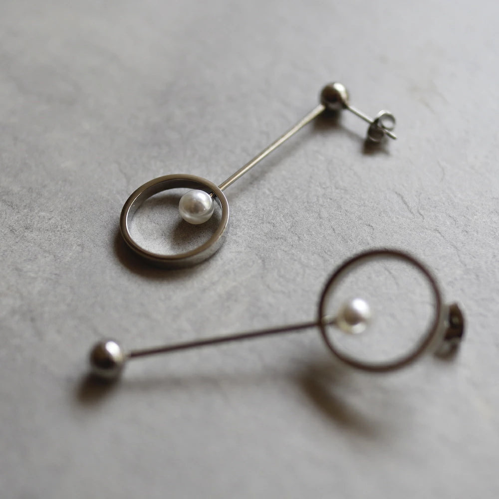 P053 stainless stick pearl asymmetry pierce