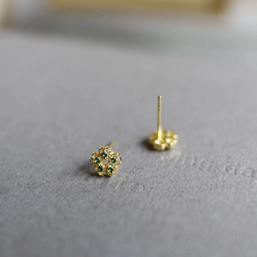 P225 silver925 color zirconia flower minimum pierce