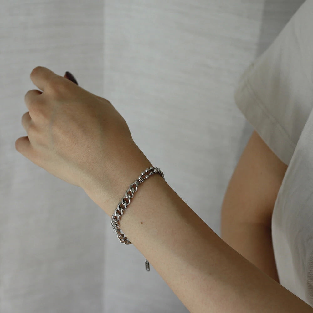 N091 stainless asymmetry chain bracelet
