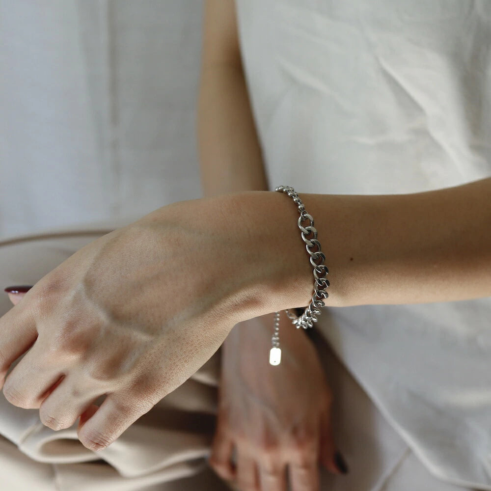 N091 stainless asymmetry chain bracelet