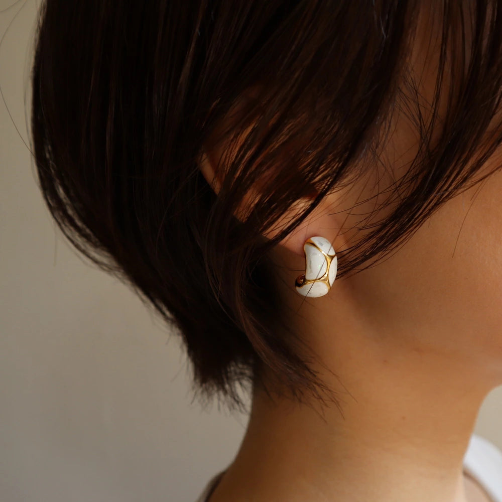 P172 gold metal shell pierce