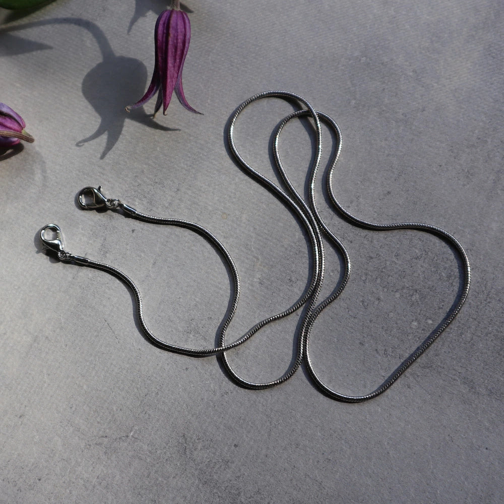 N036 snake chain mask chain