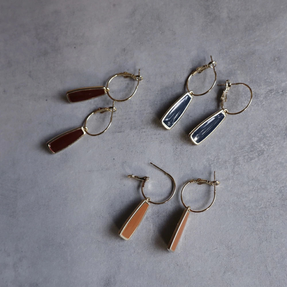 P293 color plate hoop pierce