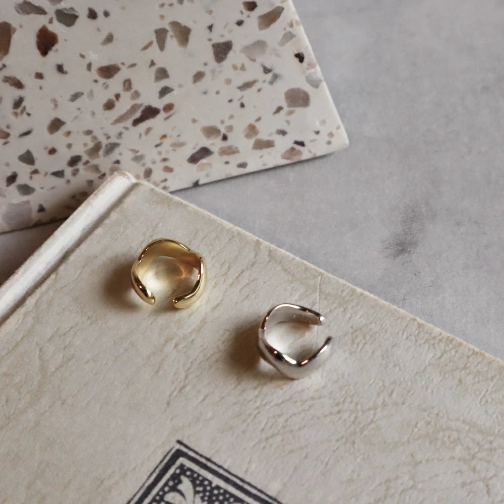 C043 silver925 fluctuation earcuff