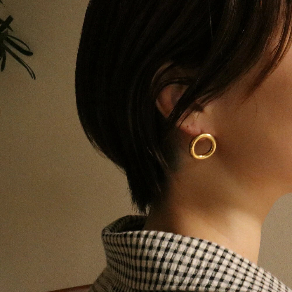 P018 stainless mat circle pierce