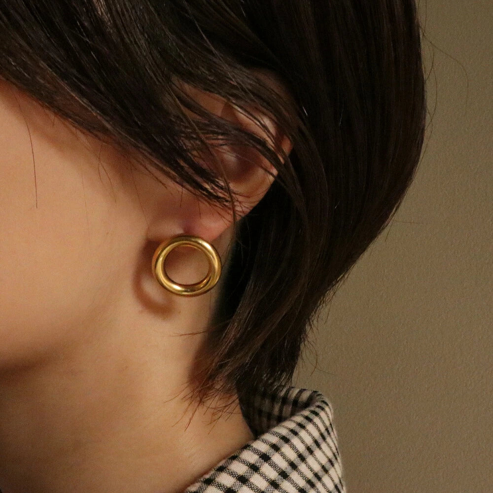 P018 stainless mat circle pierce