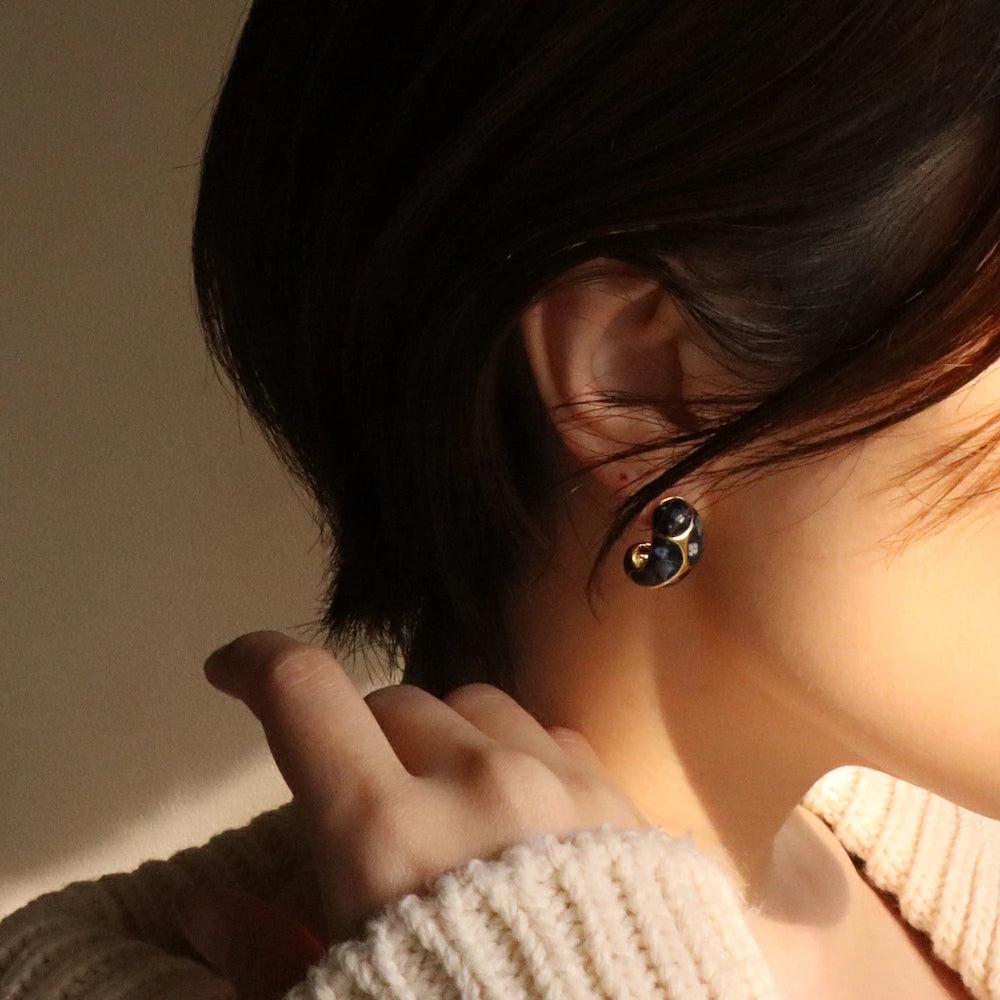P172 gold metal shell pierce
