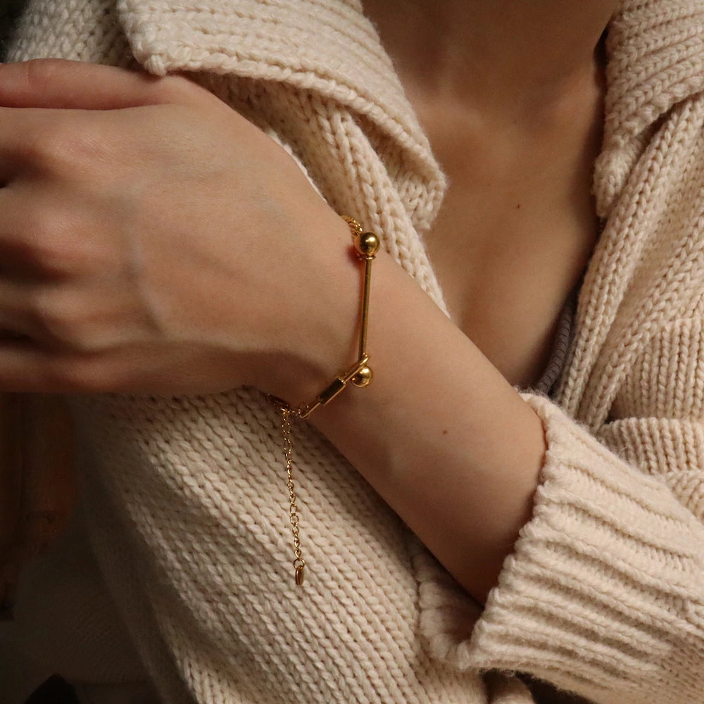 N106 stainless barbell bracelet