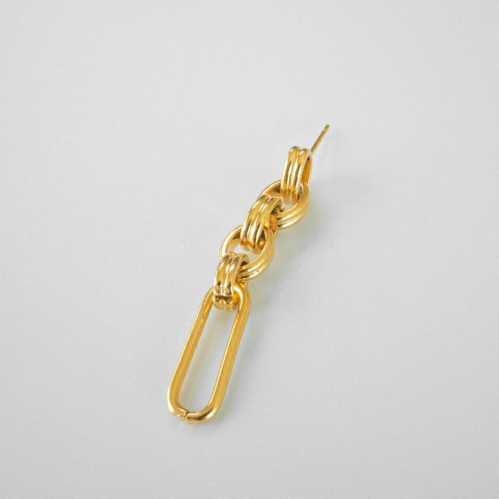 P321 stainless asymmetry gold chain pierce