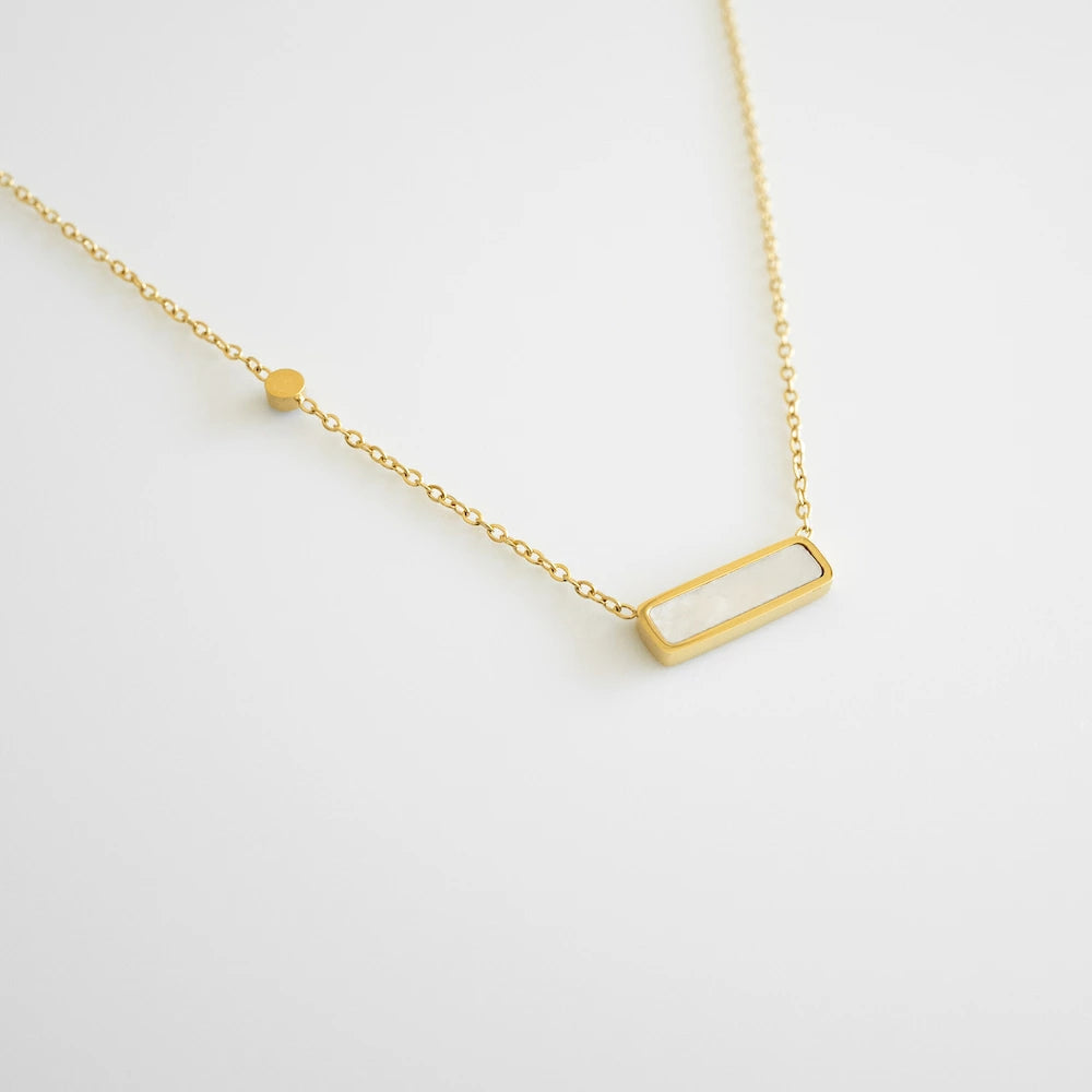 N111 stainless shell pendant