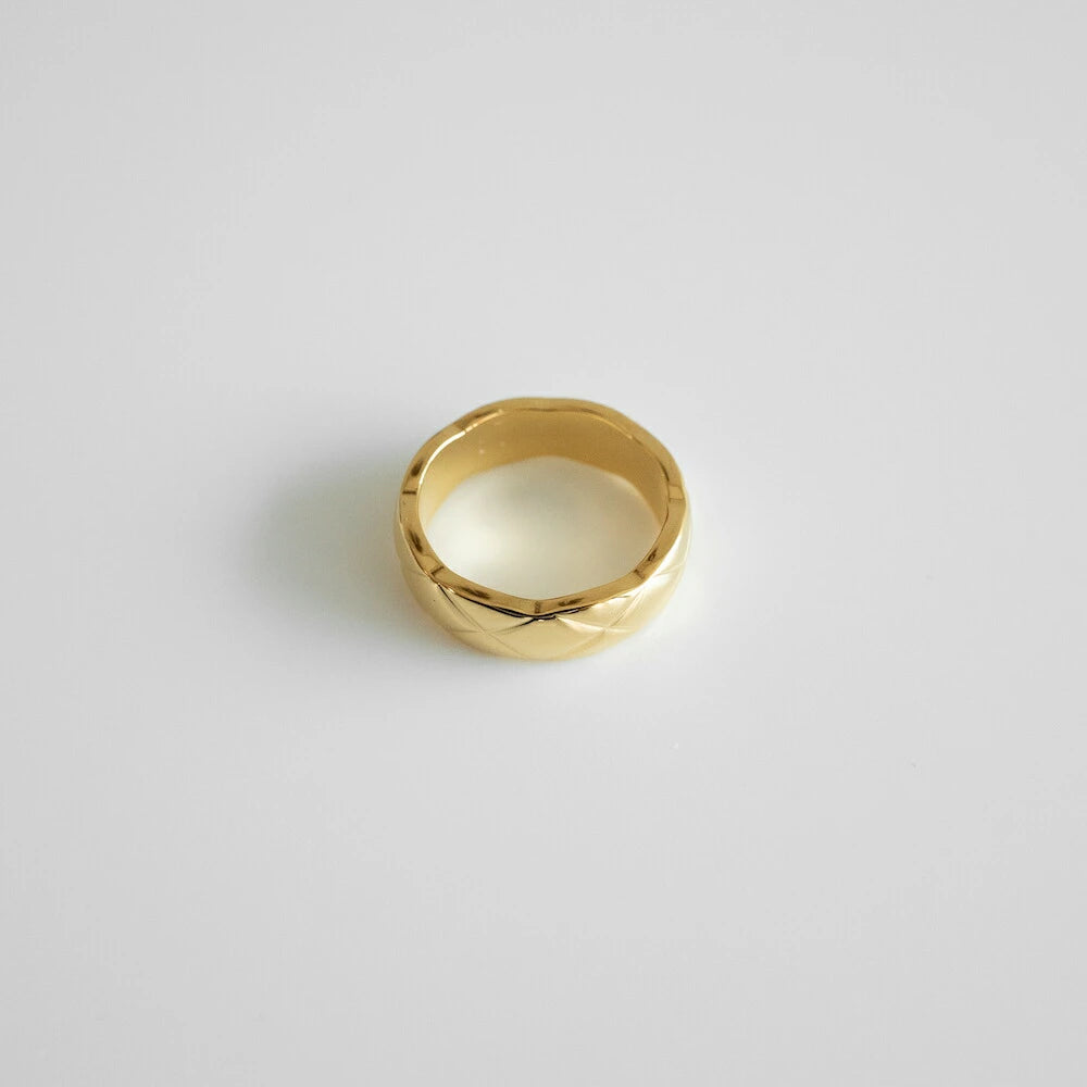 R086 stainless quilting ring