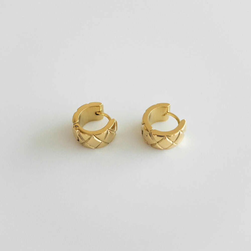 P325 stainless quilting design hoop pierce
