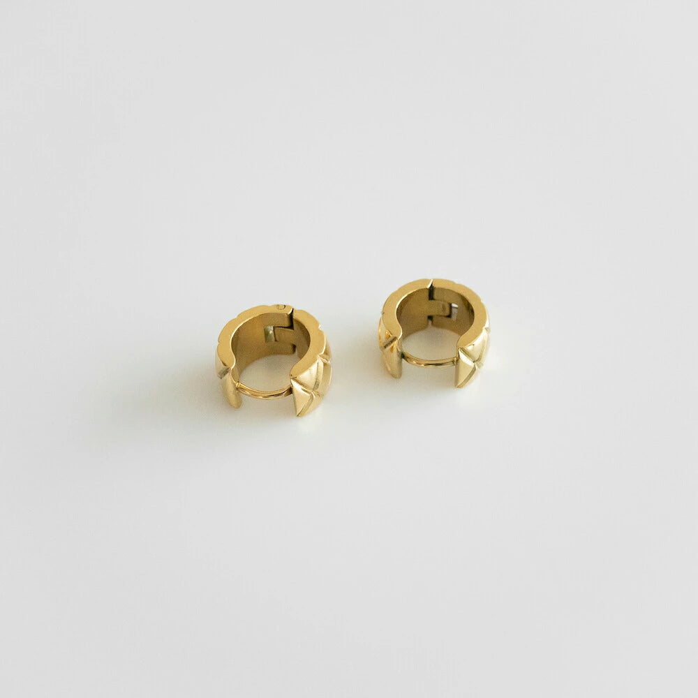 P325 stainless quilting design hoop pierce