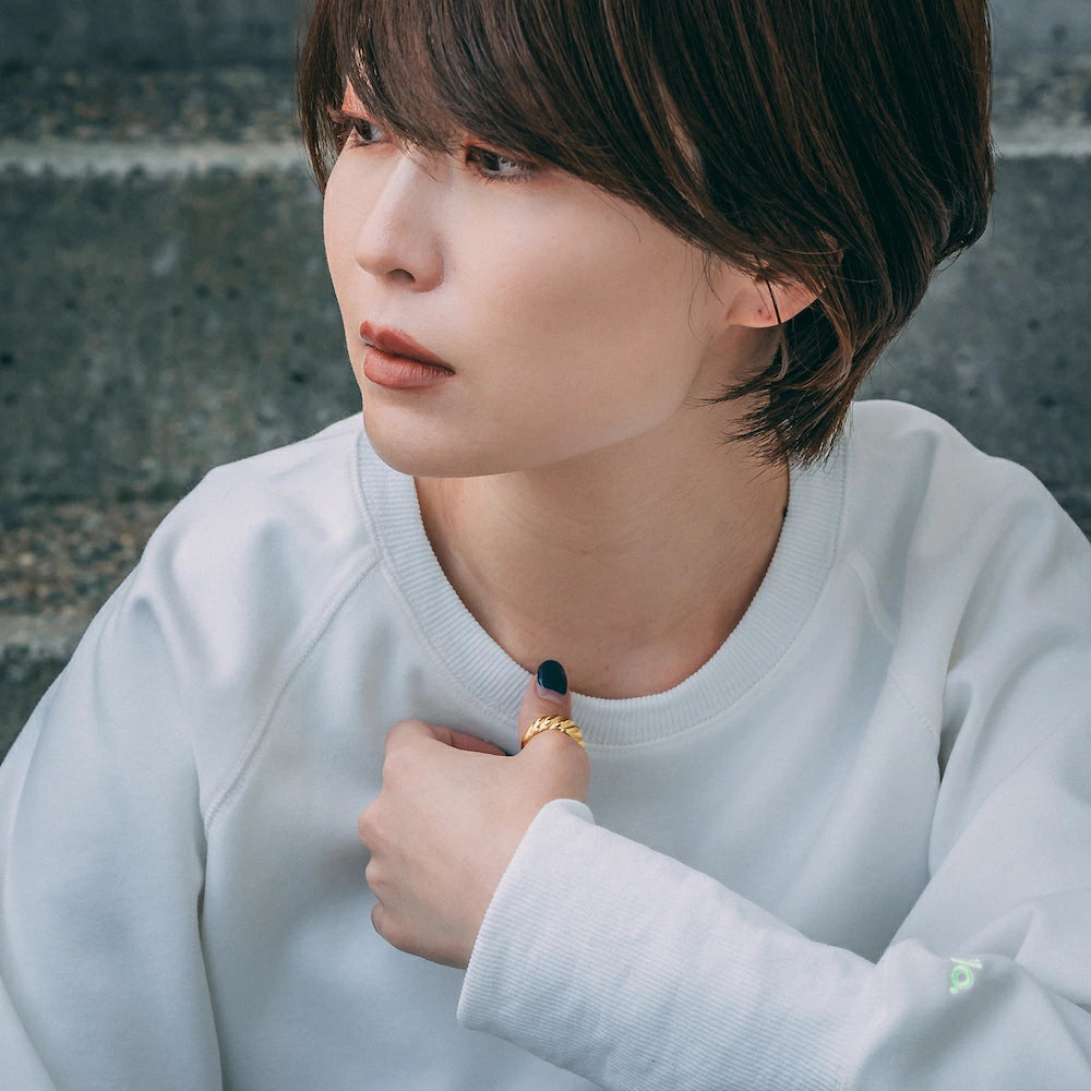 R092 stainless croissant ring