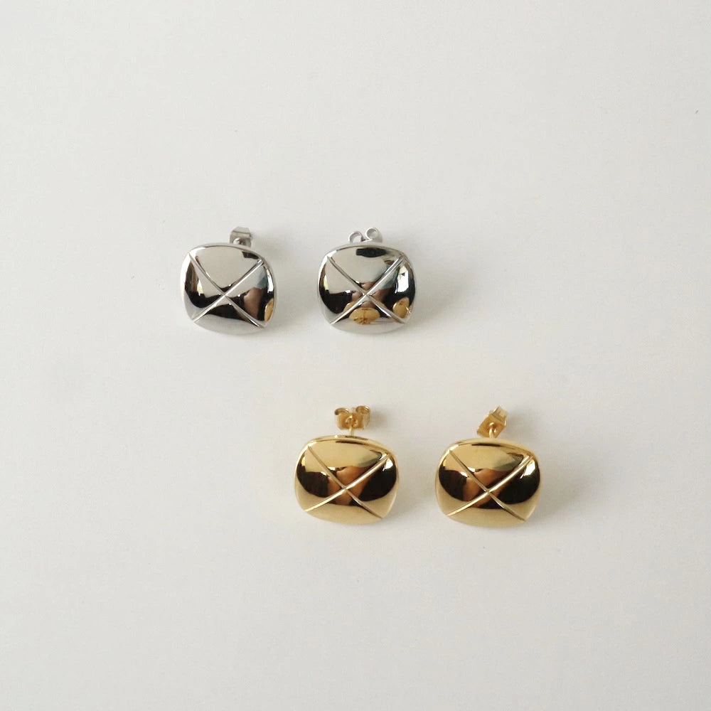 P040 stainless quilting square pierce