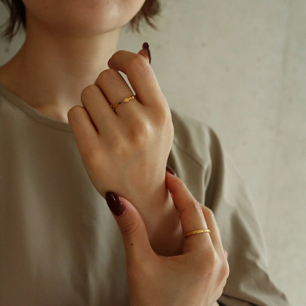 R097 stainless notch slim ring