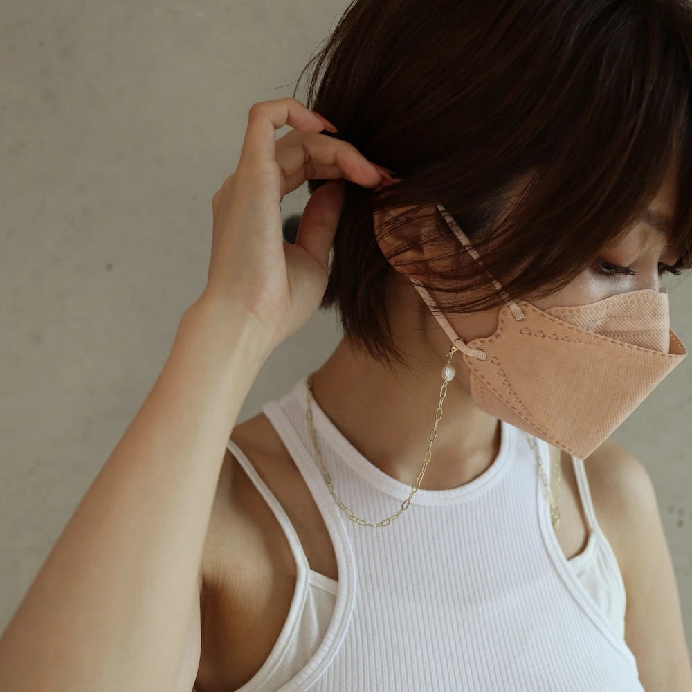 N055 baroque pearl mask chain