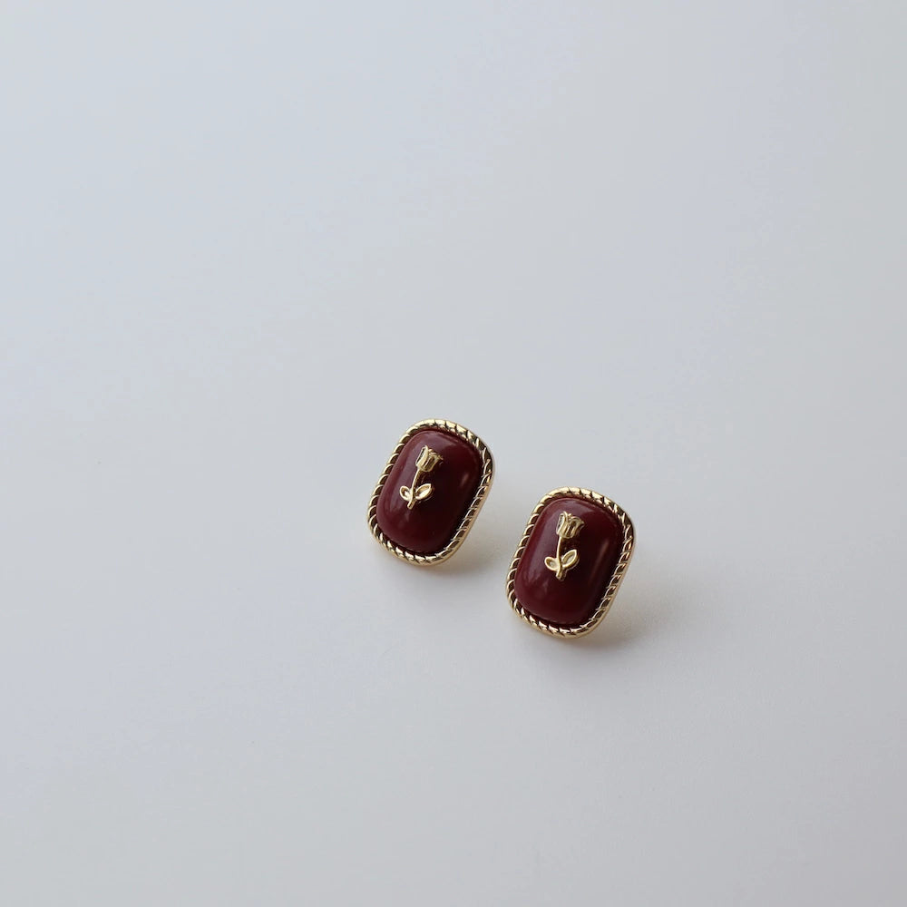 P368 bourdeax shell tulip design pierce