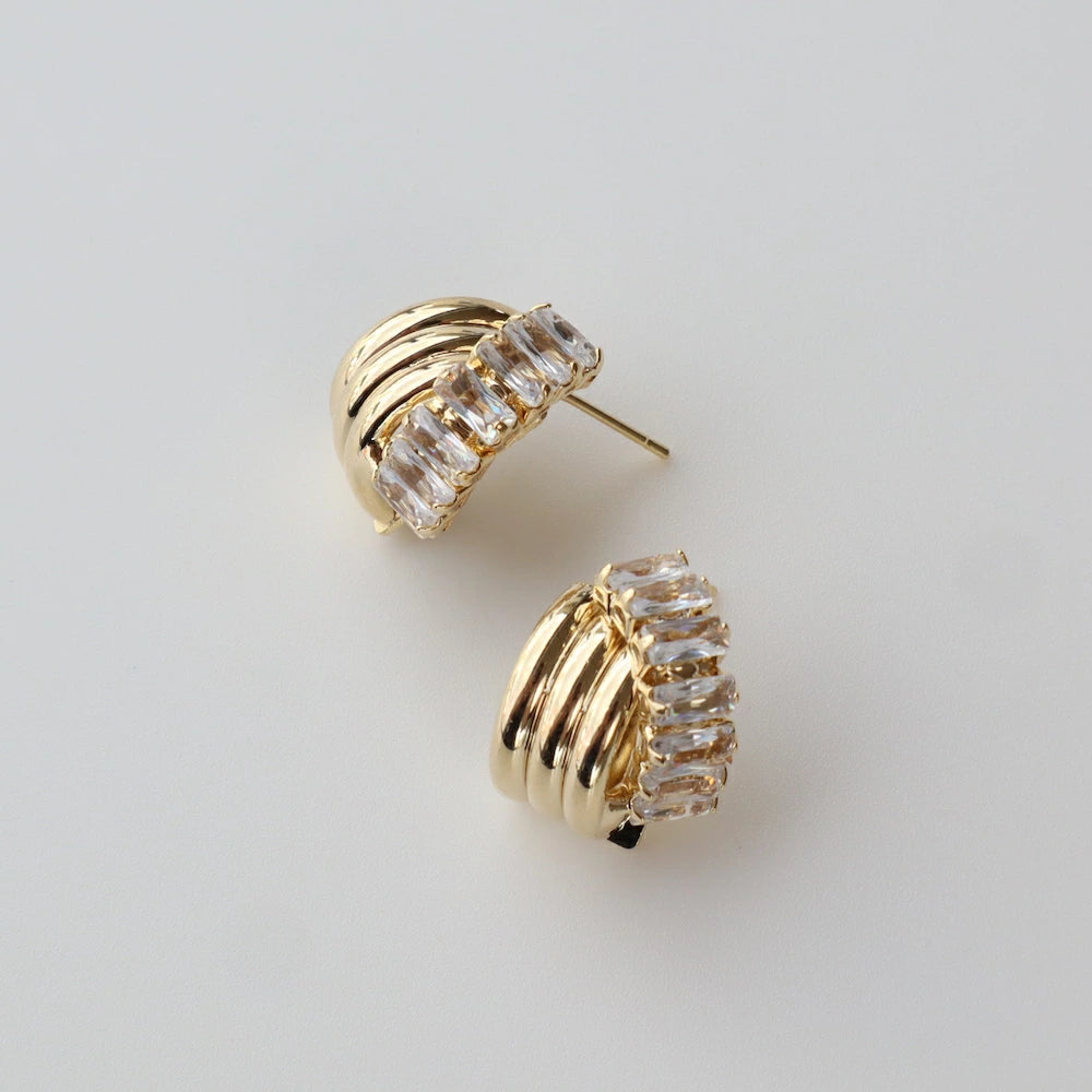 P382 gold metal zirconia half hoop pierce
