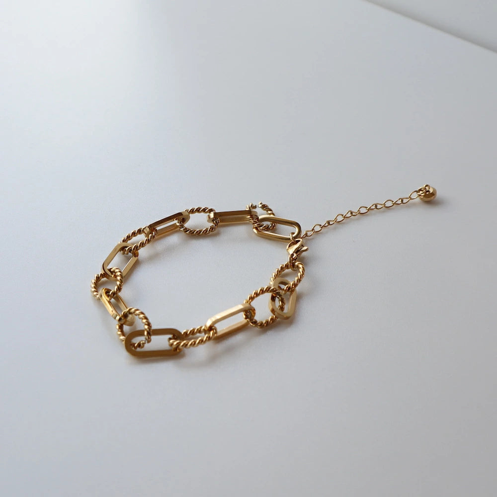 N019 stainless twist chain bracelet