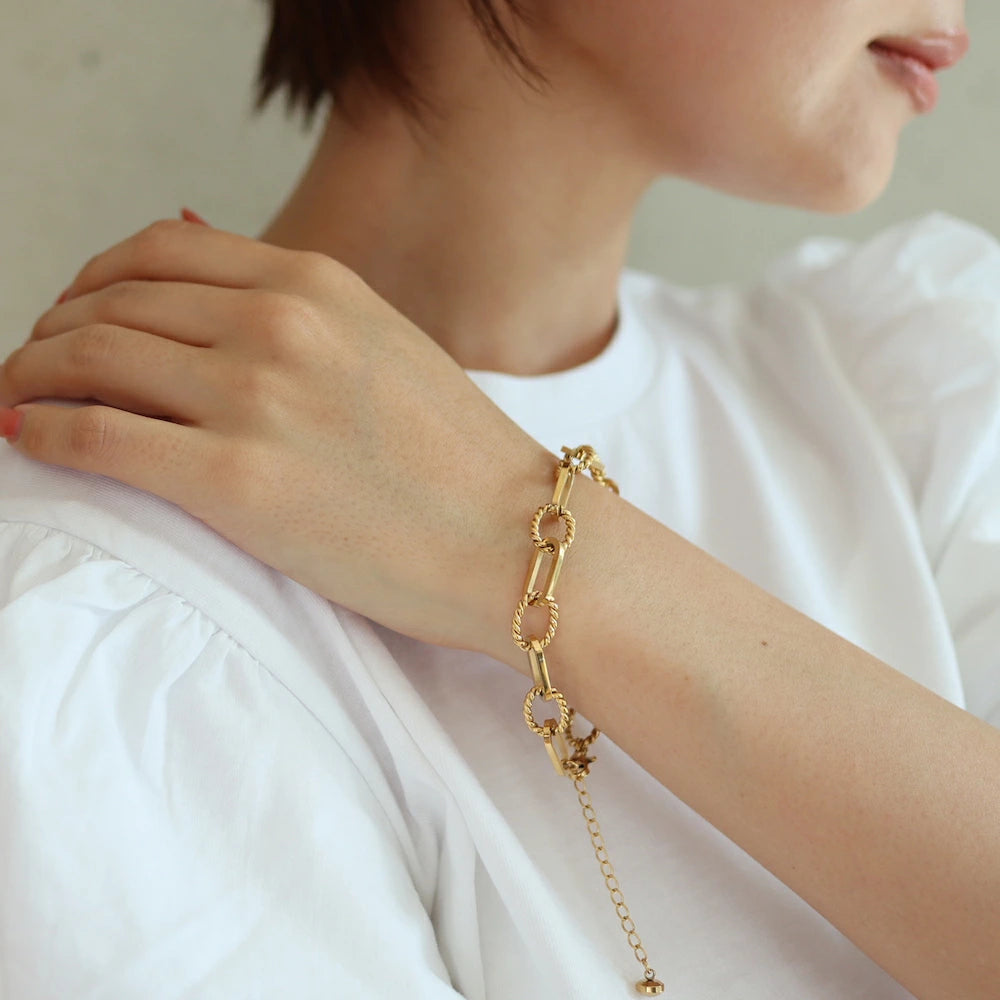 N019 stainless twist chain bracelet