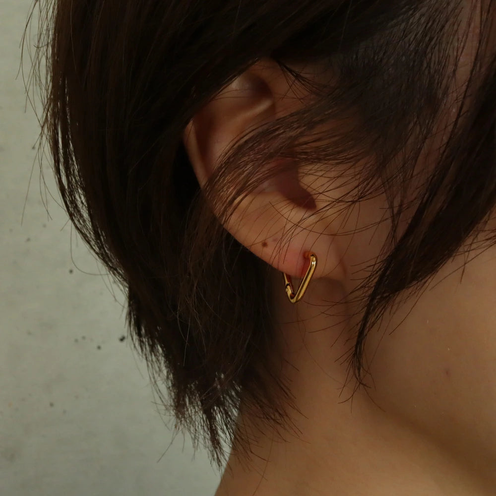 P114 stainless triangle and square minimum pierce