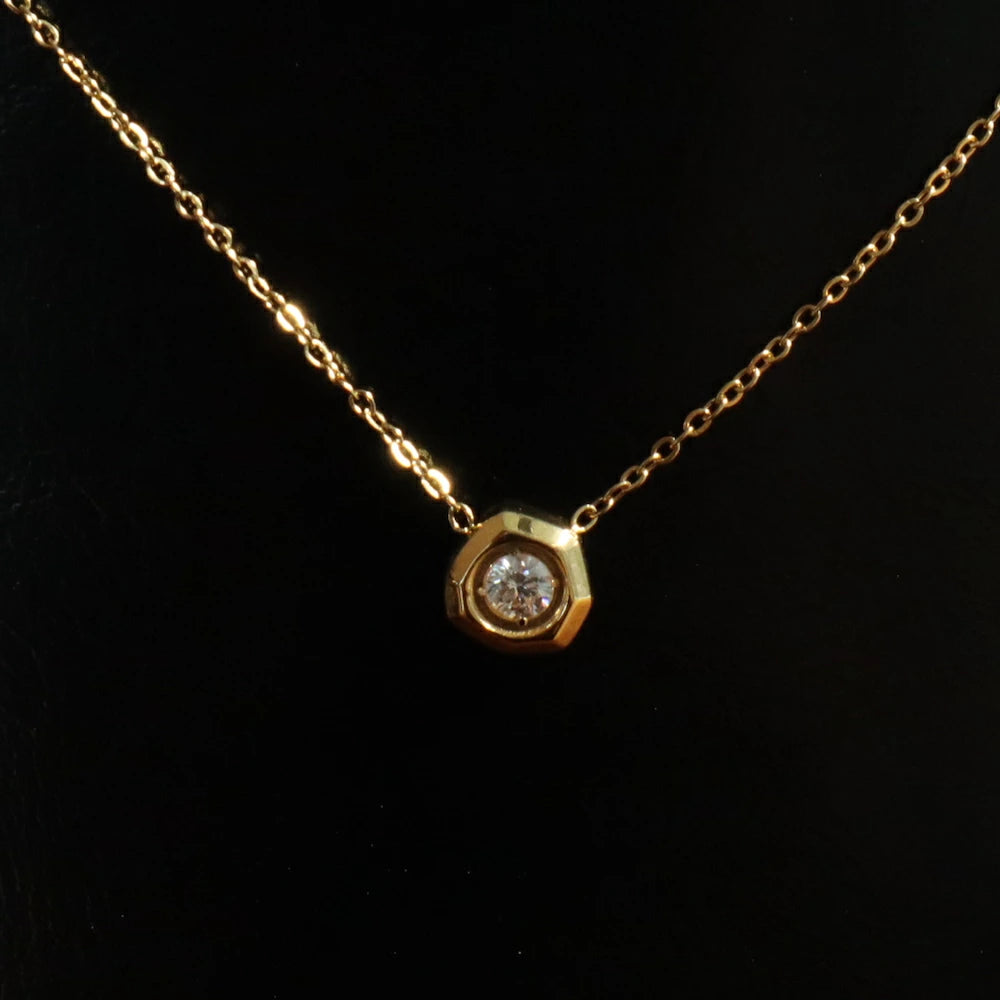 N061 stainless flame zirconia pendant