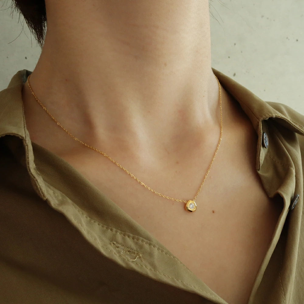 N061 stainless flame zirconia pendant
