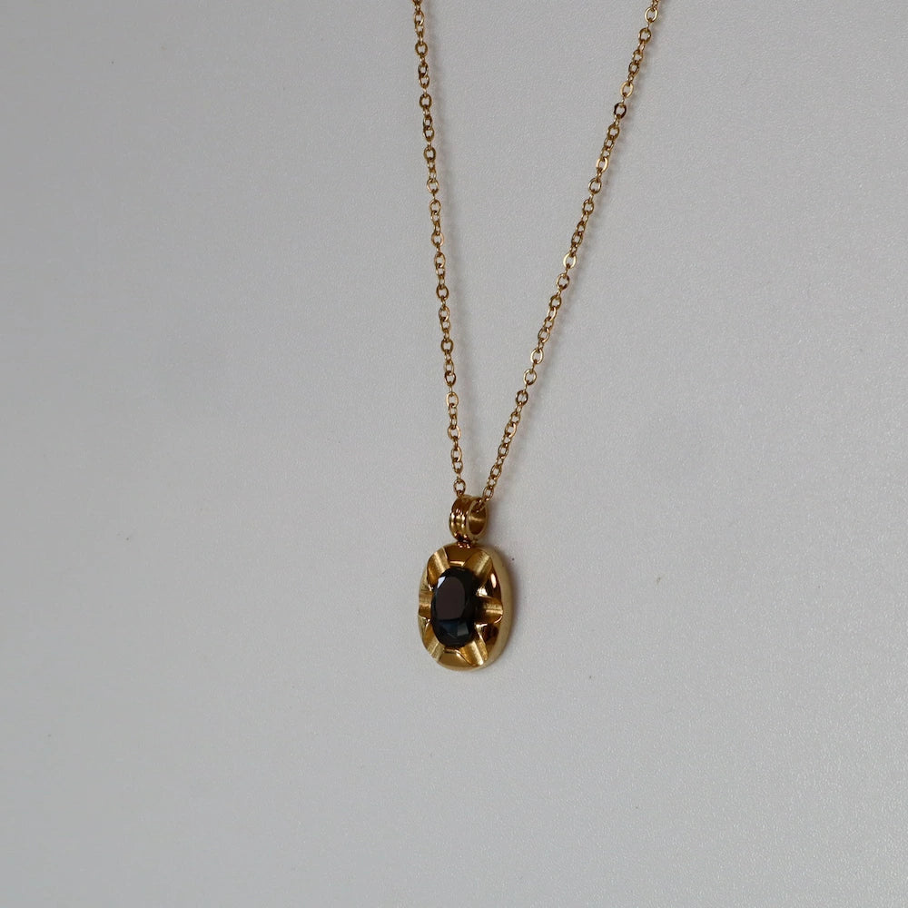 N066 stainless unique black pendant