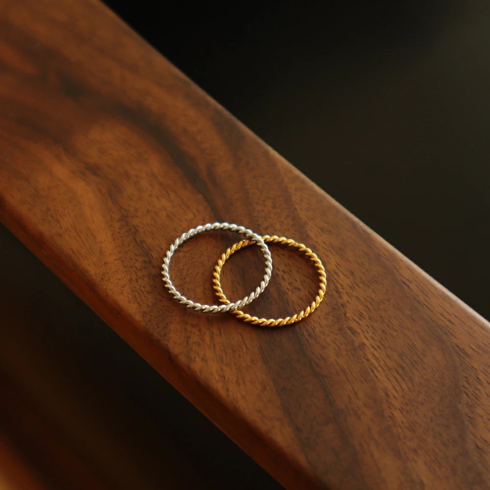 R024 stainless twist slim ring