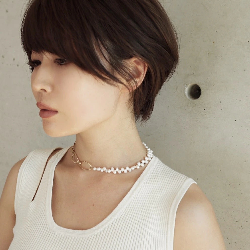 N086 stainless half pearl broad beans necklace