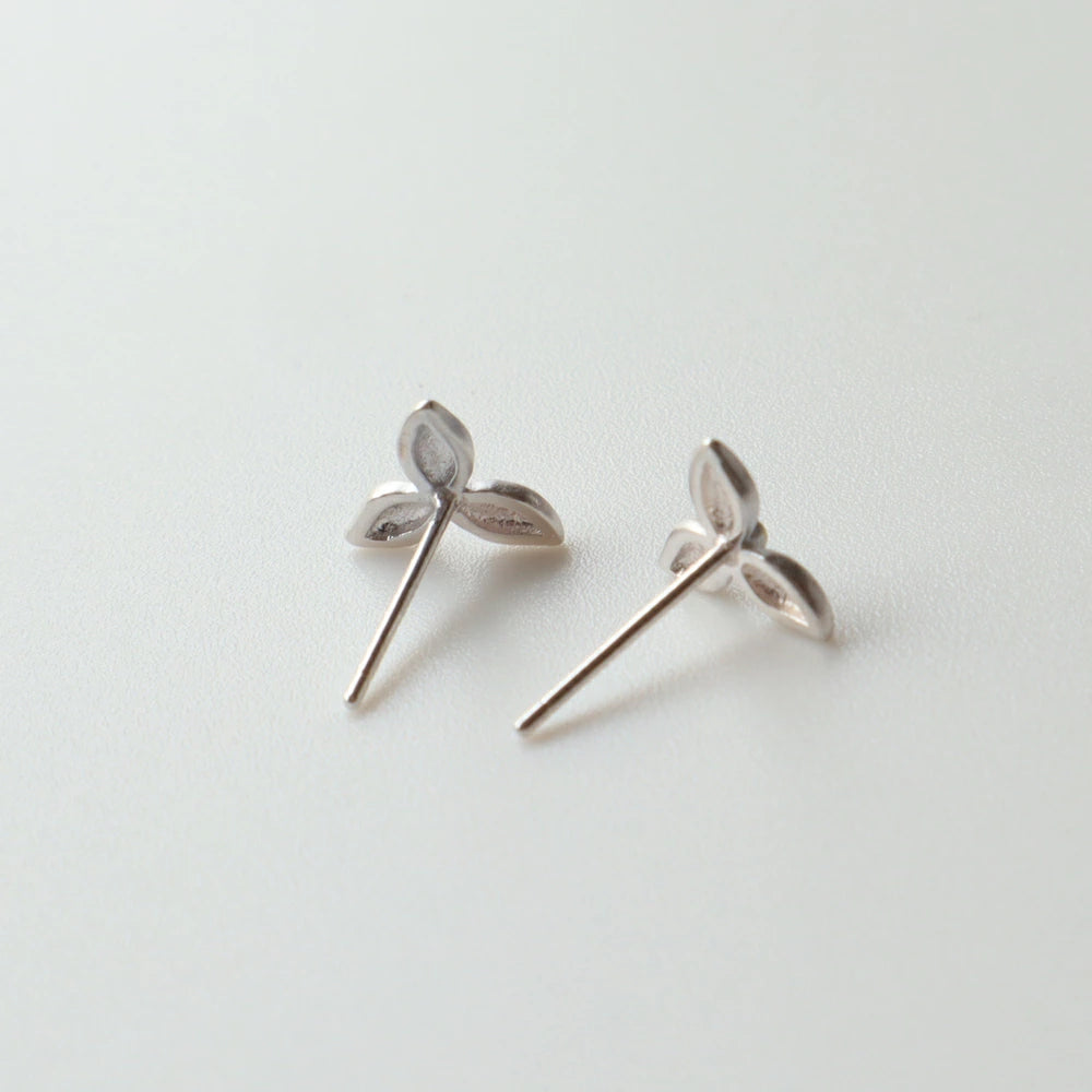 P029 silver925 flower minimum pierce