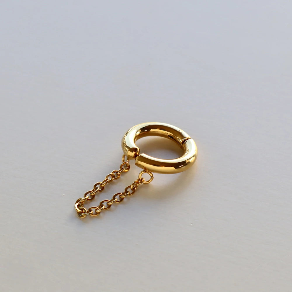 C008 stainless joint chain earcuff