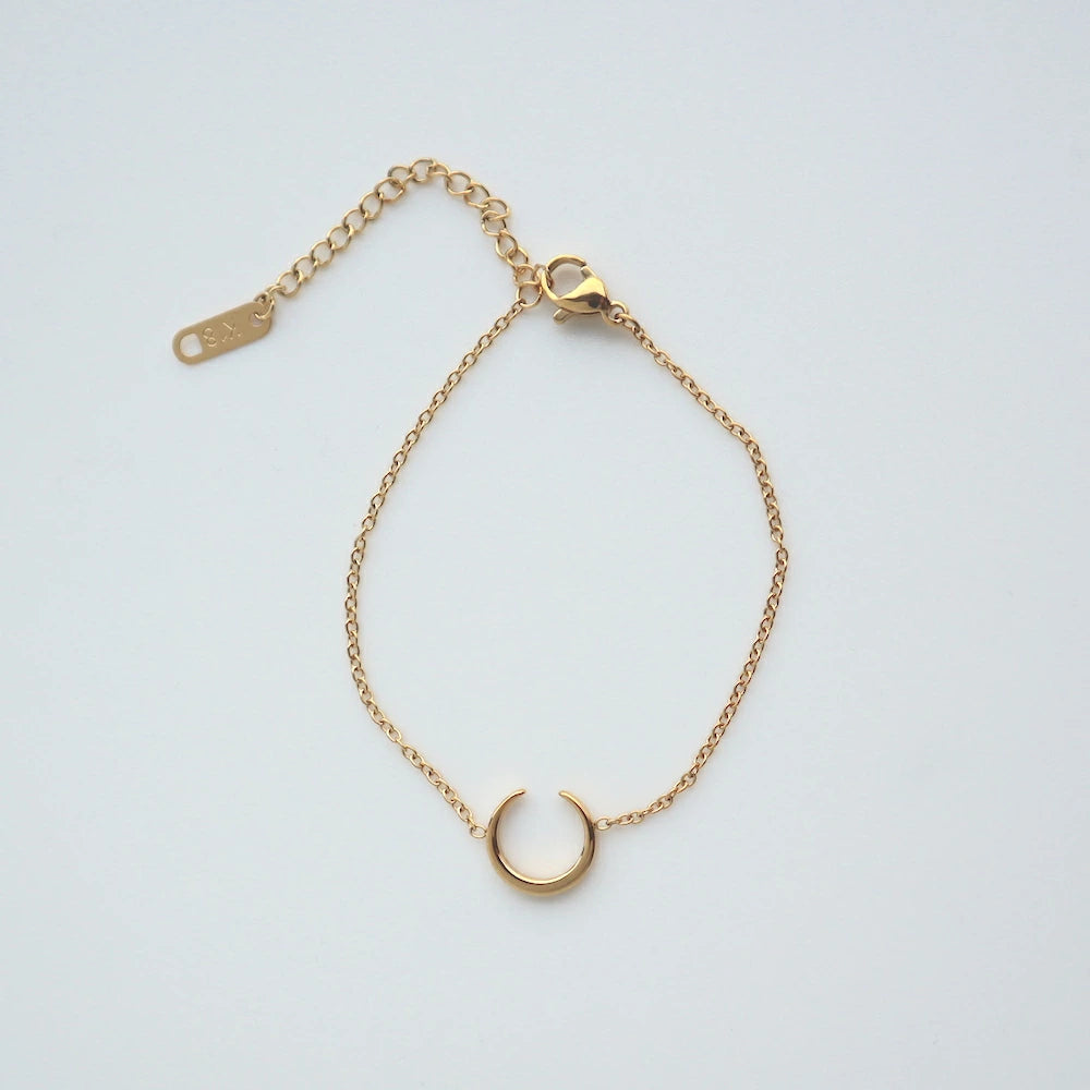 N053 stainless moon bracelet