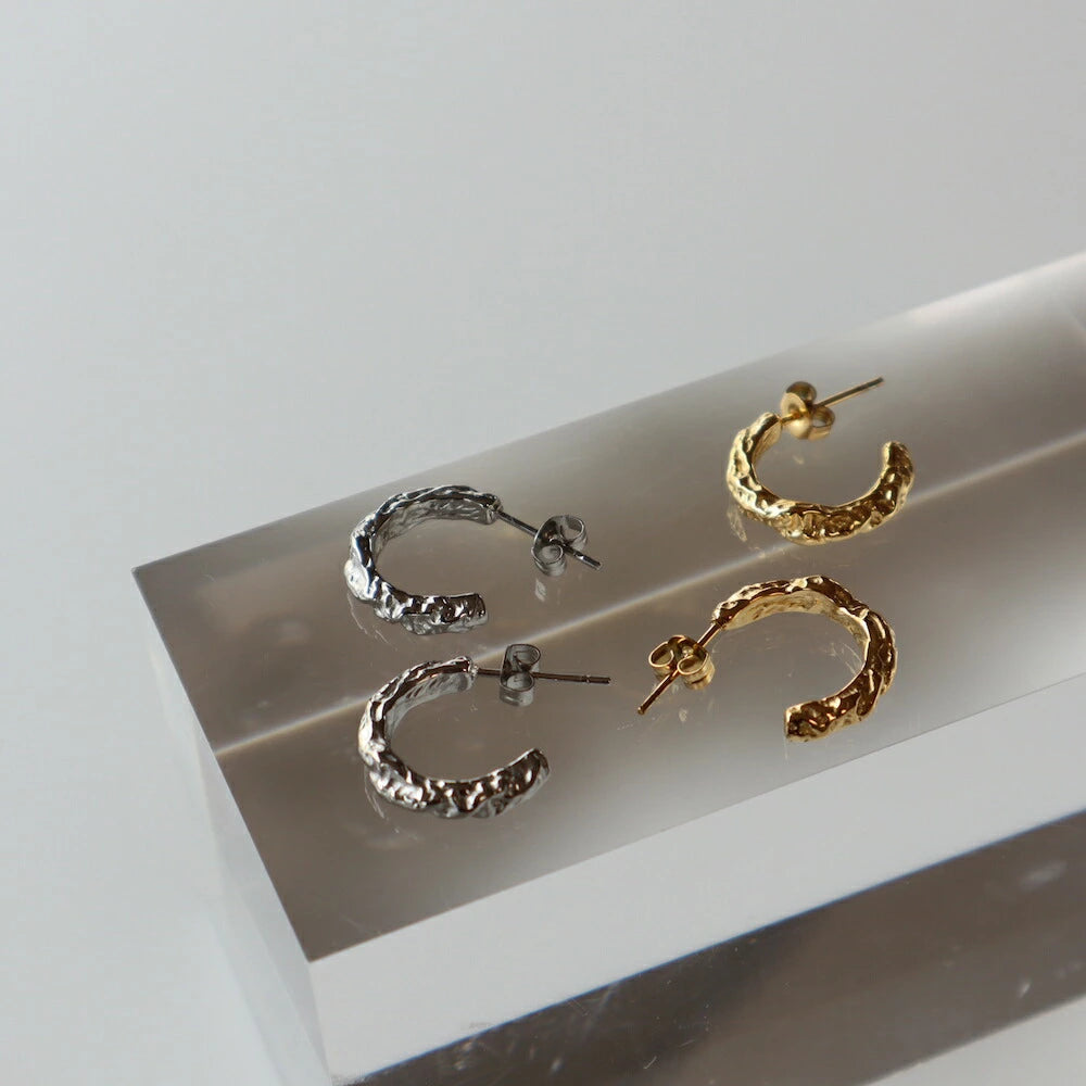 P007 stainless hoop pierce