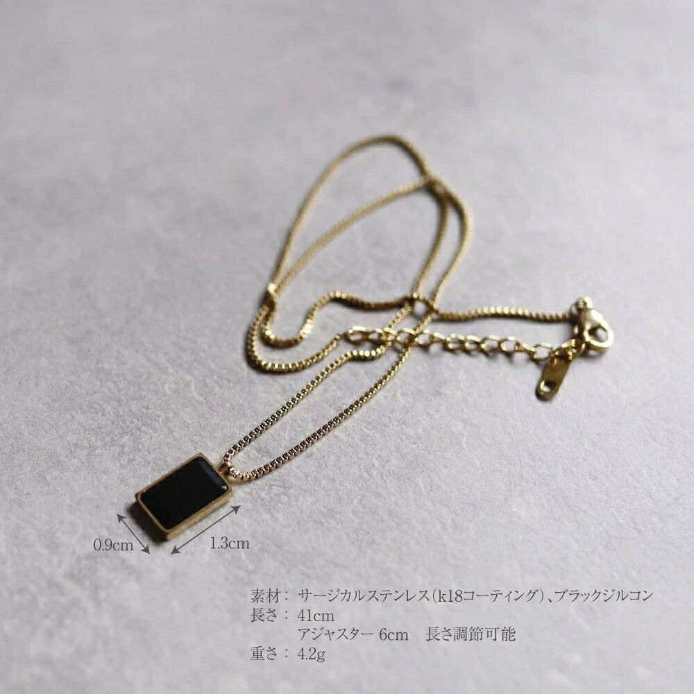 N072 stainless black square pendant