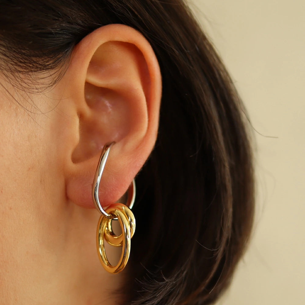 C129 bi-color big hoop earcuff