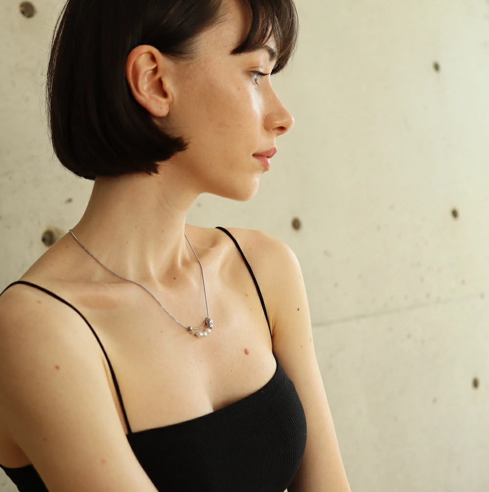 N018 stainless silver pearl necklace