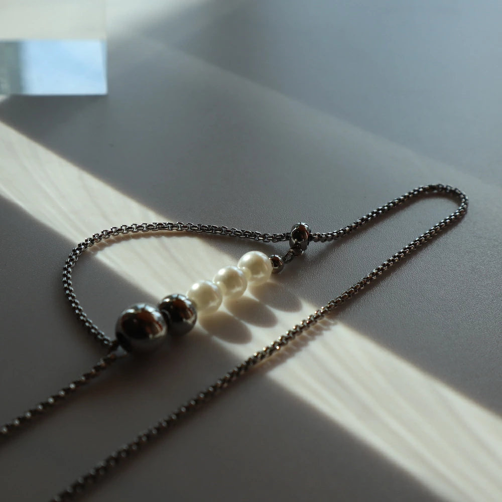 N018 stainless silver pearl necklace