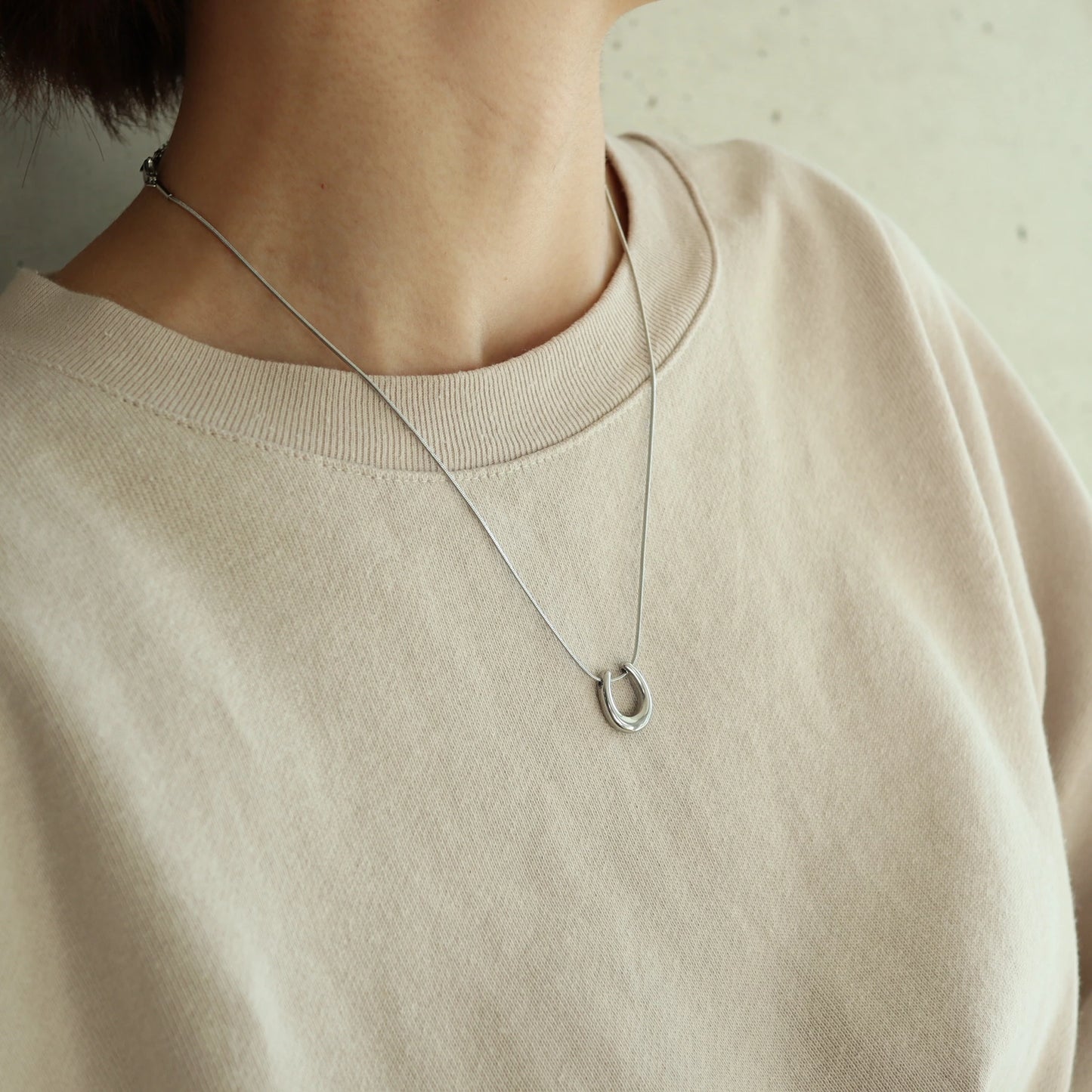 N025 stainless nuance pendant