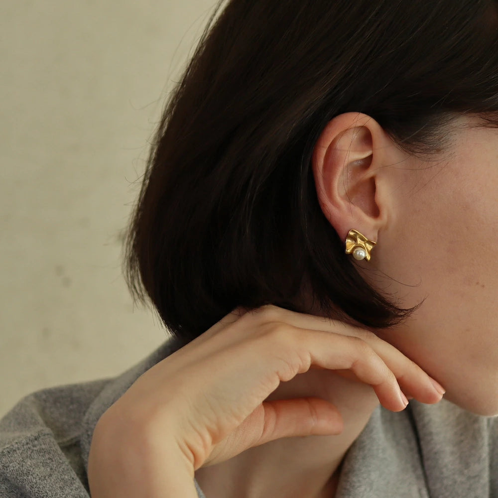 P317 stainless gold plate pearl pierce