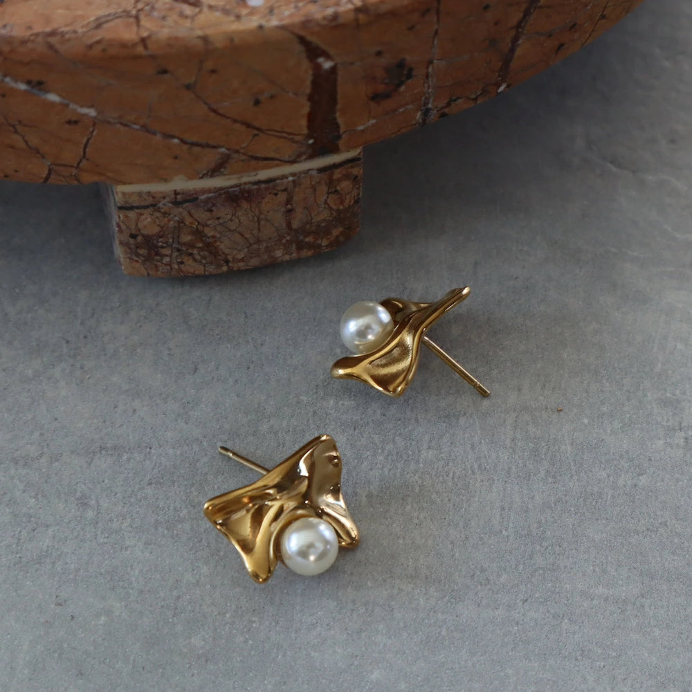 P317 stainless gold plate pearl pierce