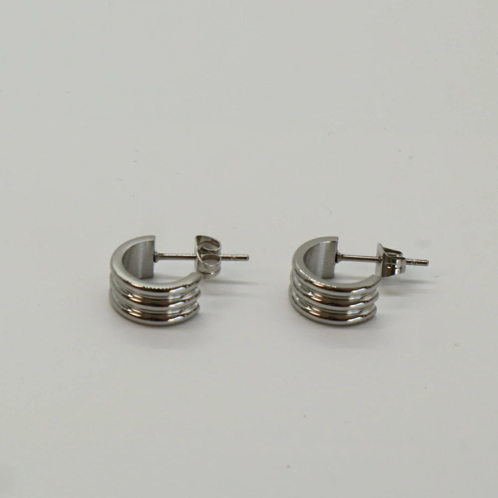 P319 stainless three line half hoop pierce