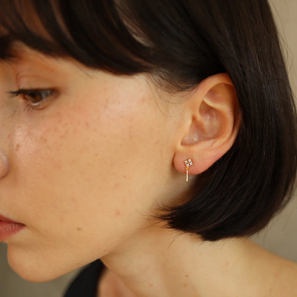 P057 silver925 drop flower pierce