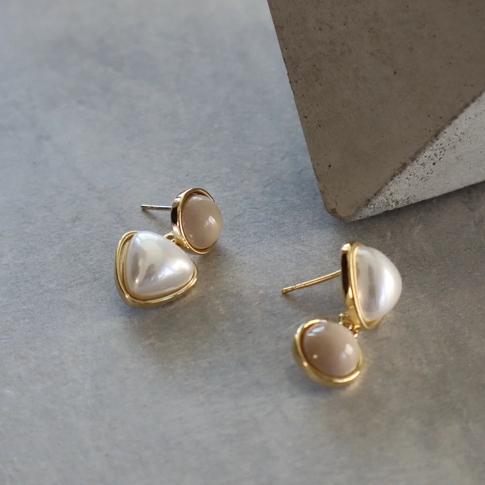 P052 pearl beads asymmetry pierce