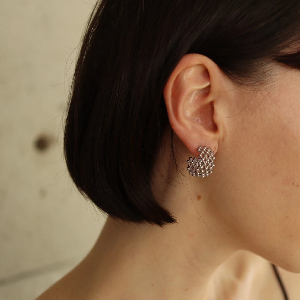 P282 stainless metal ball oversized pierce