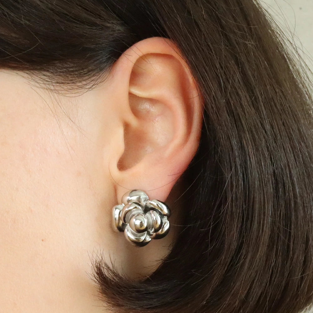 P181 stainless flower metal pierce